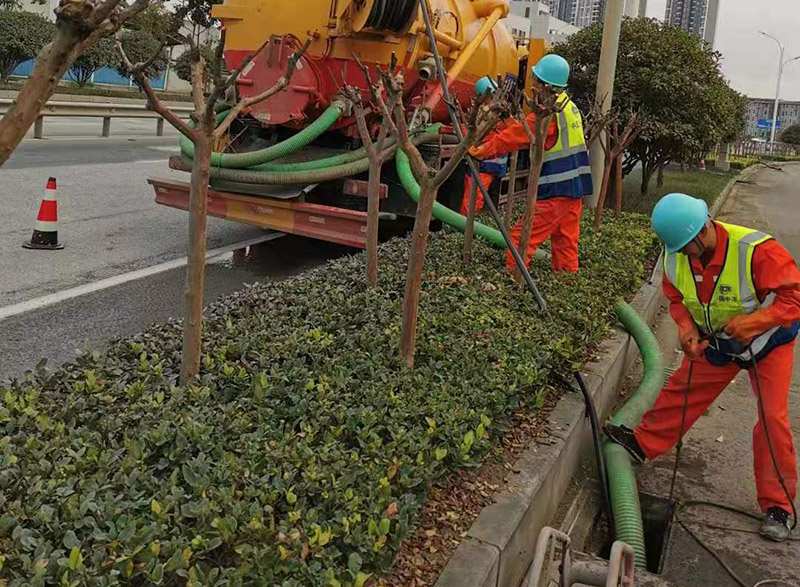 乌兰察布市政管道清淤